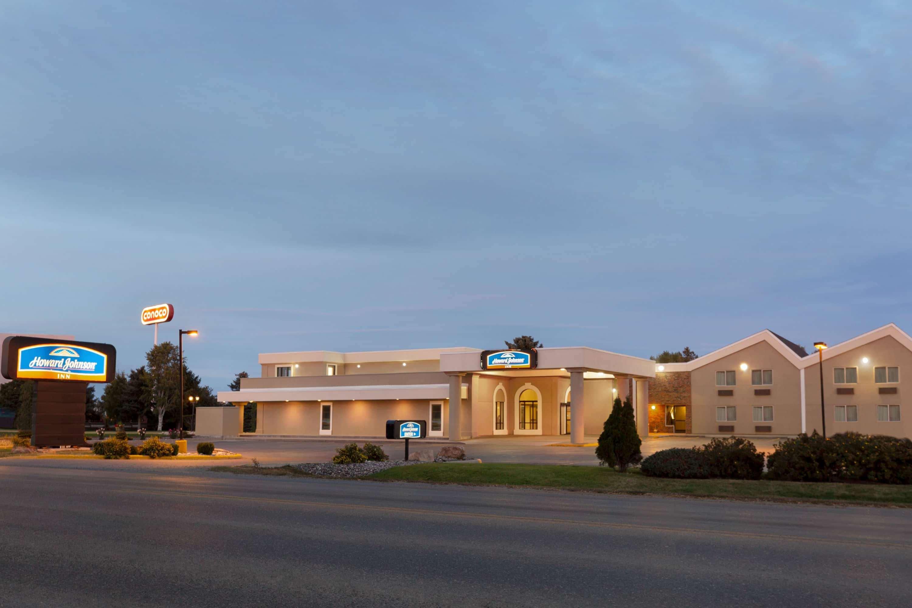 Howard Johnson By Wyndham Billings Exterior photo