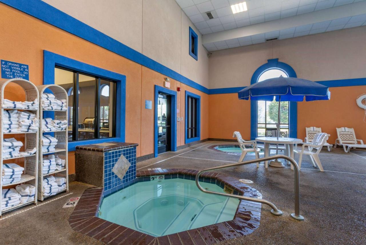 Howard Johnson By Wyndham Billings Exterior photo