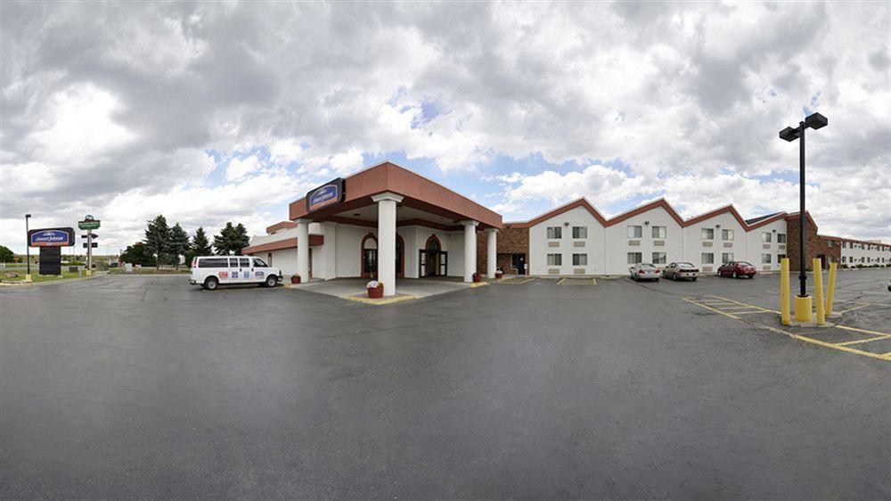 Howard Johnson By Wyndham Billings Exterior photo