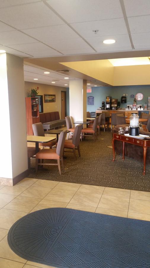 Howard Johnson By Wyndham Billings Room photo